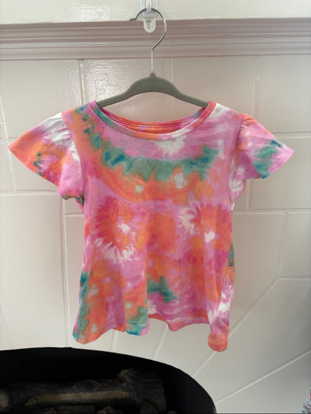 Crewcuts size XXS (2-3T) Tie-Dye Short Sleeve Tee with Flutter Sleeves